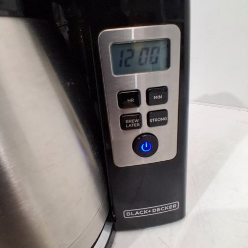 BLACK AND DECKER THERMAL CARAFE PROGRAMMABLE COFFEE MAKER - 12 CUP CAPACITY - STAINLESS STEEL (MODEL: CM2046SC) image 2