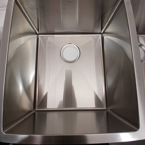 KRAUS 33" UNDERMOUNT 50/50 DOUBLE BOWL 16 GAUGE STAINLESS STEEL KITCHEN SINK - (KHU102-33) image 6