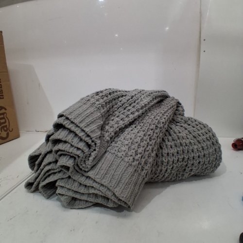 BUNNIKINS & CLOVER WAFFLE KNIT THROW BLANKET - 60" X 80" - GREY (MODEL:BSC25095) image 3