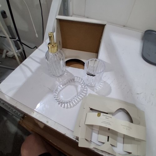 3PC THRESHOLD BATHROOM ACCESSORY SET -GLASS/GOLD image 4