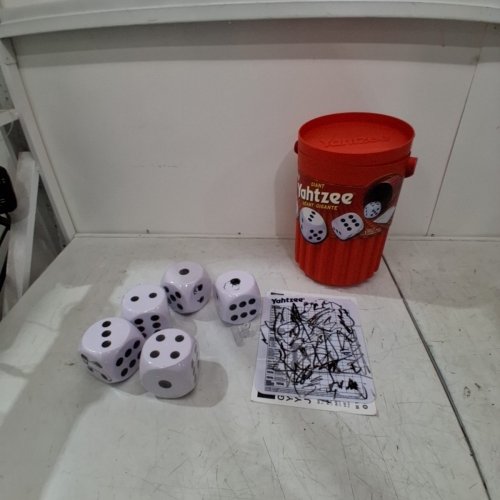 HASBRO - GIANT YAHTZEE GAME WITH EXTRA-LARGE FOAM DICE AND A CONVENIENT PLASTIC BUCKET FOR STORAGE - AGES 8+ - RED (MODEL: 1872245) image 2
