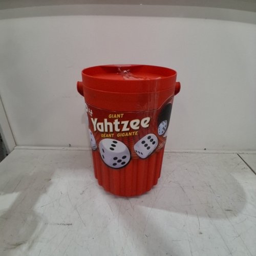 HASBRO - GIANT YAHTZEE GAME WITH EXTRA-LARGE FOAM DICE AND A CONVENIENT PLASTIC BUCKET FOR STORAGE - AGES 8+ - RED (MODEL: 1872245) image 5