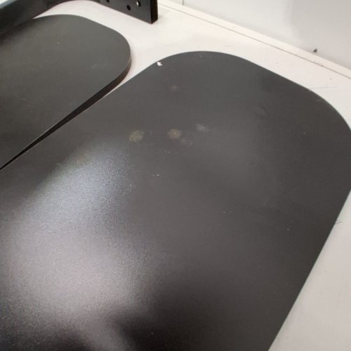 SUSUZI C-SHAPED SMALL END SIDE TABLE - 24.5" - BLACK image 3