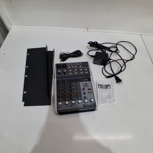 BEHRINGER XENYX 6 CHANNEL USB AUDIO MIXER (MODEL: Q802USB) image 3