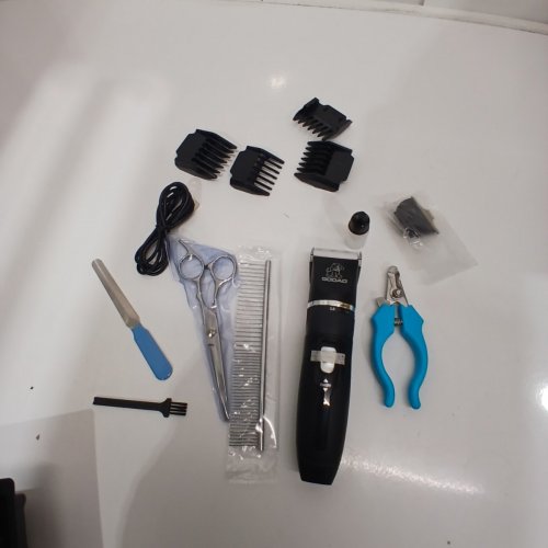 GOOAD PROFESSIONAL CORDLESS LOW NOISE DOG/CAT GROOMING KIT - BLACK image 2