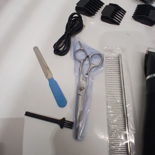 GOOAD PROFESSIONAL CORDLESS LOW NOISE DOG/CAT GROOMING KIT - BLACK image 3