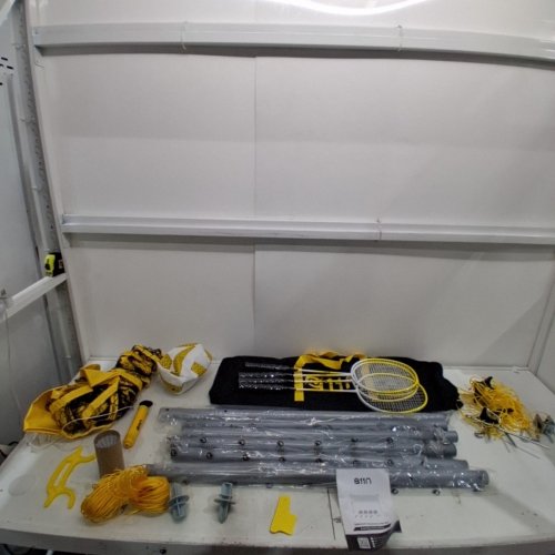 A11N 2-IN-1 ADJUSTABLE OUTDOOR VOLLEYBALL AND BADMINTON COMBO SET- 22FT X 3FT 2" X 8FT - YELLOW/SILVER (MODEL: ANS-TN-3005) image 2