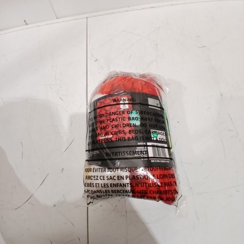 FIFA TEAM CANADA THROW BLANKET - 50" X 50" - RED/WHITE image 4
