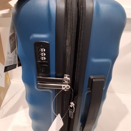 TRAVELPRO MAXLITE AIR V2 COMPACT CARRY-ON HARDSHELL WITH SPINNER WHEELS - 21" - BLUE (MODEL:401259012) image 3