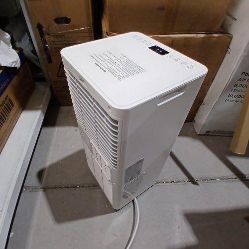 GALRODIN 4 IN 1 PORTABLE AIR CONDITIONER WITH REMOTE - FAN AND DEHUMIDIFIER - 8000BTU (MODEL: OL-A016JC05N3) image 7