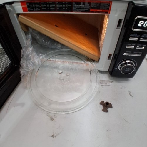 GALANZ RETRO STYLE COUNTERTOP MICROWAVE OVEN - 0.7CU.FT - BLACK (MODEL: GLCMKZ07BKR07) image 4