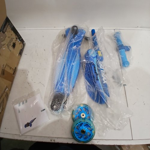 GOTRAX KS3 KIDS KICK SCOOTER WITH LED LIGHT UP WHEELS - REMOVABLE SEAT - LIGHT BLUE / BLUE image 3