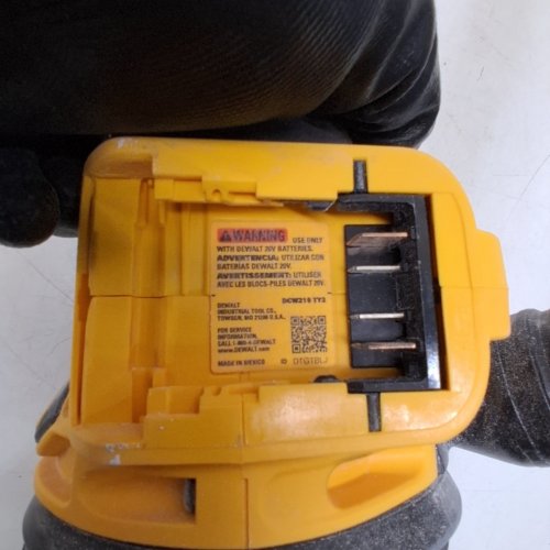 DEWALT 20V MAX CORDLESS 5" RANDOM ORBIT SANDER (TOOL ONLY) (MODEL: DCW210) image 8
