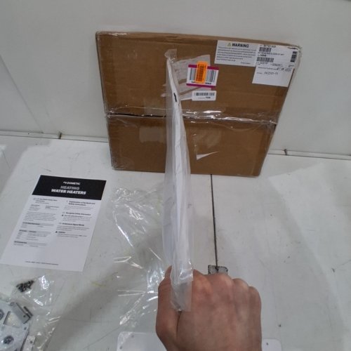 DOMETIC RV WATER HEATER DOOR CONVERSION KIT - 6ITS GAL HEATERS - WHITE (MODEL: 4471011653) image 4
