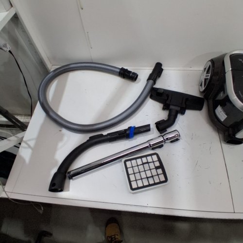 EUREKA BAGLESS CANISTER VACUUM - BLACK (MODEL: NEN180C) image 4
