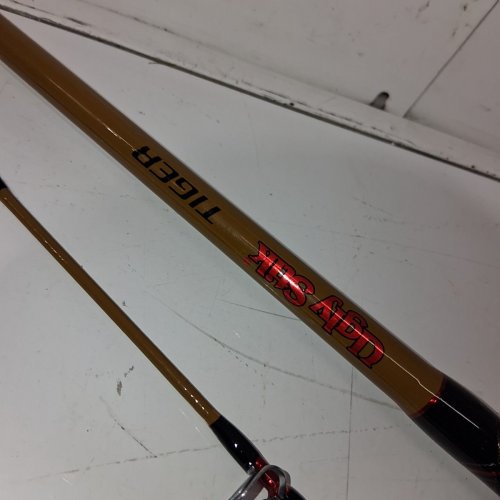 UGLY STIK TIGER SPINNING ROD - 7 FOOT, 10-50LBS - BLACK/ORANGE image 4