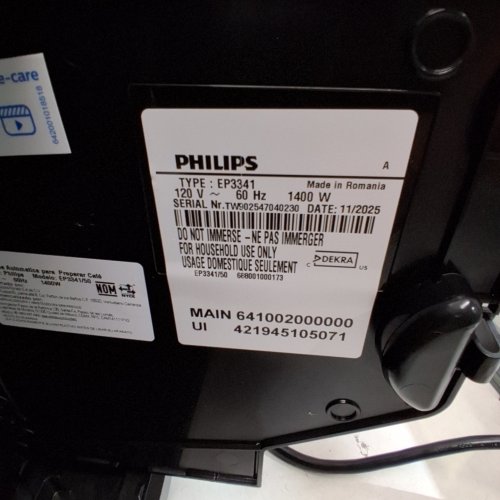PHILIPS 3300 SERIES FULLY AUTOMATIC ESPRESSO MACHINE WITH LATTEGO MILK SYSTEM AND INTEGRATED GRINDER - GLOSSY BLACK (MODEL:EP3341/50) image 7