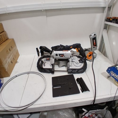 MAXXT BAND SAW WITH LIGHTWEIGHT ALUMINUM BASE WITH 10 AMP 5 INCH DEEP CUT BANDSAW - METAL - (MODEL: R2103) image 3