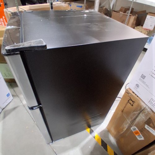 HAMILTON BEACH WO-DOOR COMPACT REFRIGERATOR WITH TRUE TOP FREEZER - 3.1 QU.FT - SILVER / BLACK (MODEL:HBR31TS1E02) image 9
