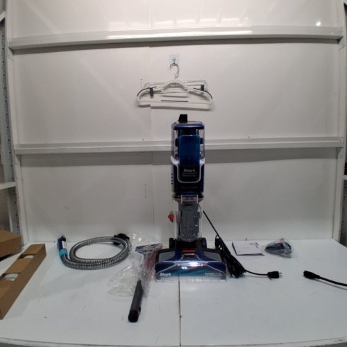 SHARK CARPET XPERT WITH STAIN STRIKER CARPET CLEANER WITH STAIN CREVICE AND HOSE ATTACHMENTS (MODEL: EX200C) image 3