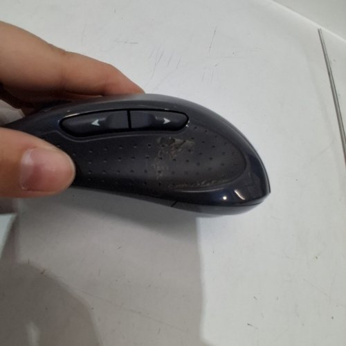 LOGITECH M510 COMFORT PLUS WIRELESS MOUSE - GRAPHITE (MODEL:‎ 810-007319) image 3