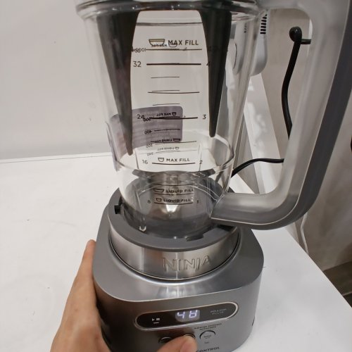 NINJA TWISTI HIGH-SPEED BLENDER DUO - 18OZ. CUP/34OZ. PITCHER - SILVER (MODEL: SS150C) image 2