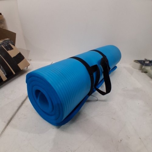 AMAZONBASICS EXTRA THICK EXERCISE YOGA MAT - 72" - BLUE image 2
