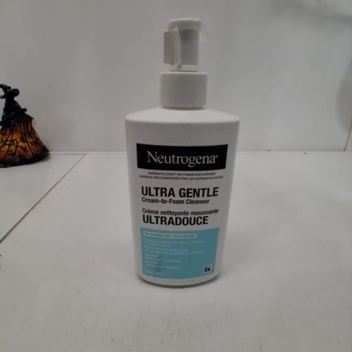 NEUTROGENA ULTRA GENTLE CREAM TO FAOM CLEANSER - 354ML image 3