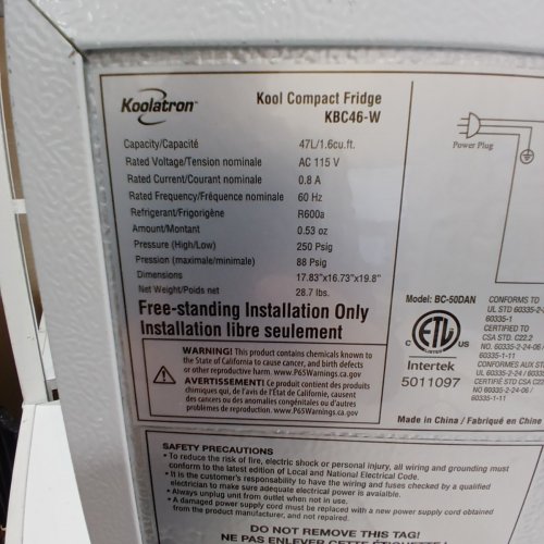 KOOLATRON KOOL COMPACT COMPRESSOR MINI FRIDGE WITH REVERSIBLE DOOR & REMOVABLE SHELF - 1.7 CU. FT - WHITE (MODEL: KBC46-W) image 4