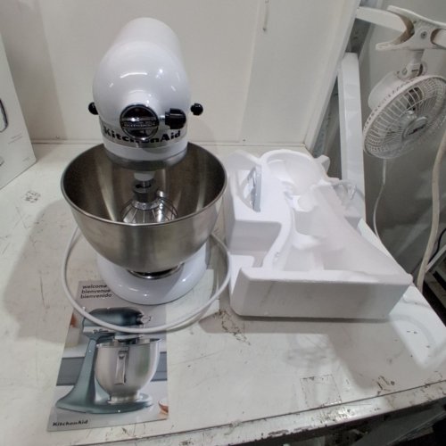 KITCHEN AID TILT-HEAD STAND MIXER - 5 QT, 120 V, 275W MAX - WHITE (MODEL: K45SSWH) image 6