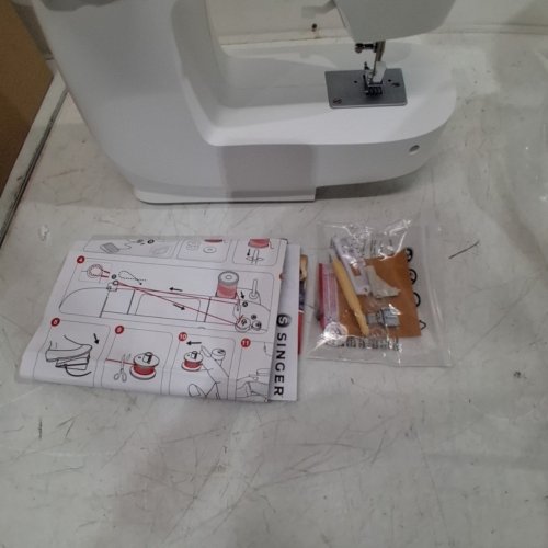 SINGER MECHANICAL SEWING MACHINE - WHITE - (MODEL: MX60) image 3