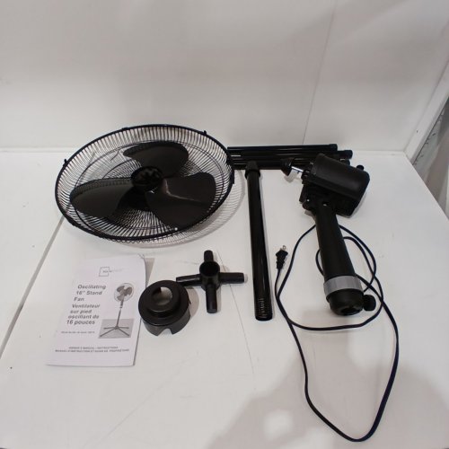 MAINSTAYS 3-SPEED OSCILLATING STANDING FAN - 27" X 47" - BLACK image 3
