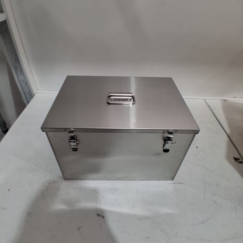 PODOY STAINLESS STEEL COMMERCIAL GREASE TRAP ASSEMBLY WITH PERFORATED BASKET, HOUSING, HOSES AND FITTINGS - 8 LBS - SILVER (MODEL: 10C01301) image 2