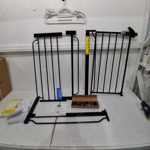 REGALO EASY STEP EXTRA WIDE SAFETY GATE - 29 - 49" X 30" - BLACK (MODEL: 1164 EB DS) image 2