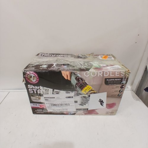 SHARK STAINFORCE CORDLESS HANDHELD CARPET/UPHOLSTERY STAIN CLEANER - (MODEL: HX101C) image 5