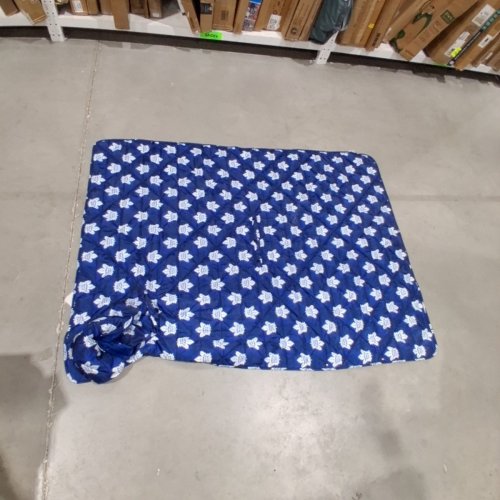 NHL TORONTO MAPLE LEAFS 2-IN-1 OUTDOOR WATER RESISTANT SNAP ON HOODED BLANKET WITH CARRYING POUCH - 54" X 72" - BLUE/WHITE (MODEL: 7985227) image 2
