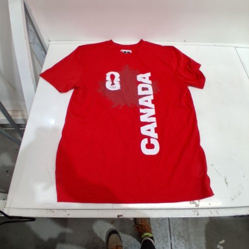 CANADA FIFA T-SHIRT - MEDIUM - RED image 2