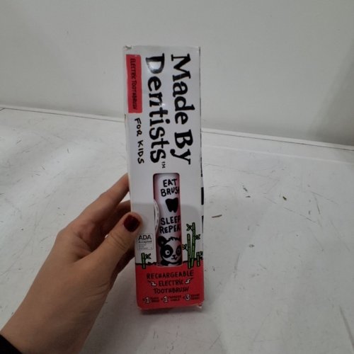 MADE BY DENTISTS ELECTRIC TOOTHBRUSH - BLACK/WHITE image 3