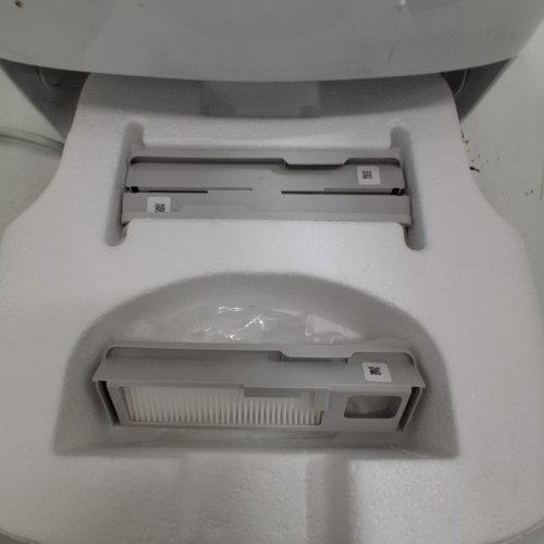 NARWAL FREO X ULTRA ROBOT VACUUM AND MOP COMBO, AUTO MOP WASHING, SELF-EMPTYING ALL-IN-ONE DIRTSENSE BASE STATION - 8200PA - WHITE (MODEL: YJCC015) image 7