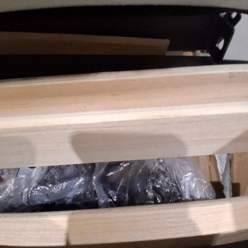 ALLEWIE LIFT UP HYDRAULIC STORAGE BED FRAME - QUEEN - WHITE (MODEL:KBMV0005) image 5