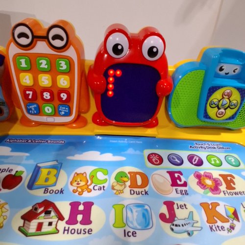 VTECH TOUCH & LEARN ACTIVITY DESK DELUXE image 2