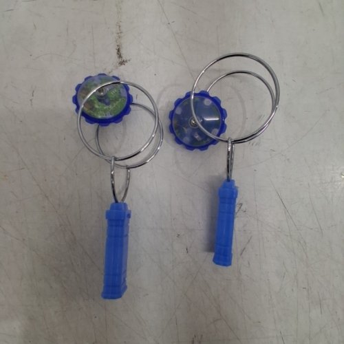 2 LIGHT-UP MAGNETIC SPINNING GYRO WHEEL TOY - BLUE/SILVER image 3