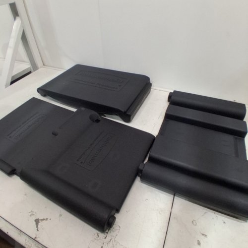 RUBBERMAID EXECUTIVE SERIES - LOCKING CABINET DOOR KIT FOR JANITORIAL CLEANING CARTS - BLACK image 2