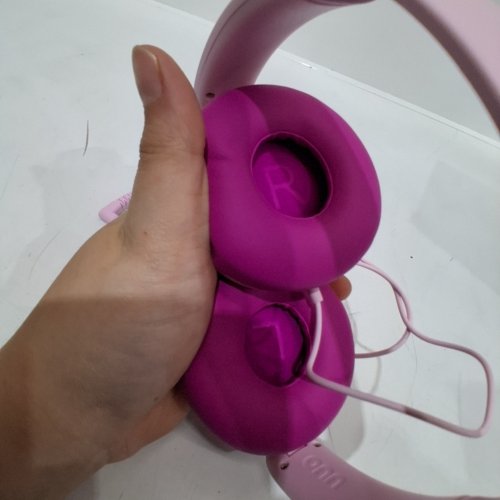 ONN WIRED OVER-EAR HEADPHONES - 3.5 MM CONNECTOR - PINK image 3