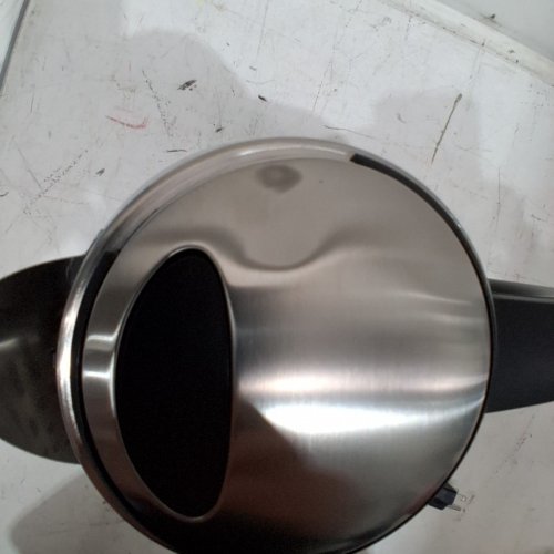 HAMILTON BEACH STAINLESS STEEL ELECTRIC KETTLE WITH LED LIGHT RING - 1.7L CAPACITY (MODEL:41037C) image 4