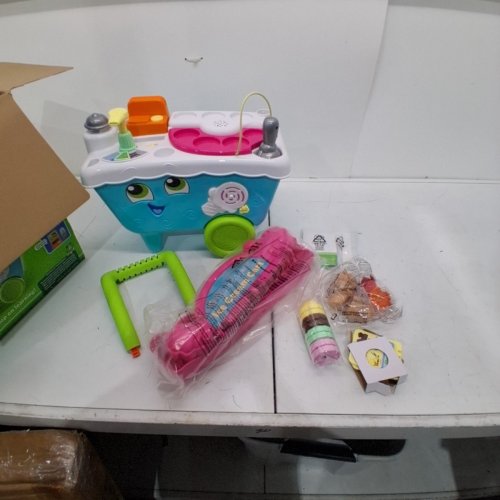 LEAPFROG SCOOP AND LEARN PLASTIC ICE CREAM CART - BLUE/PINK/WHITE (MODEL: 80-600700) image 3