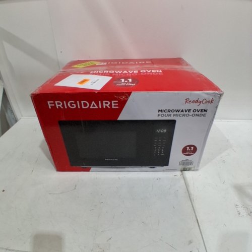 FRIGIDAIRE STAINLESS STEEL MICROWAVE WITH 10 POWER LEVELS - 1.1CU. FT. 1000W - BLACK (MODEL: EMW1132) image 6