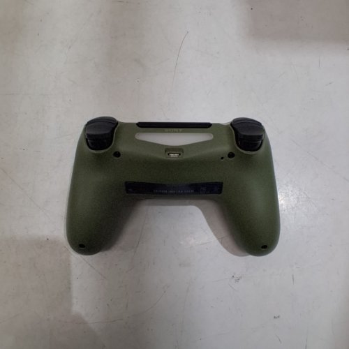 DUALSHOCK 4 GREEN CAMOUFLAGE CONTROLLER - PLAYSTATION 4 GREEN CAMOUFLAGE EDITION image 4