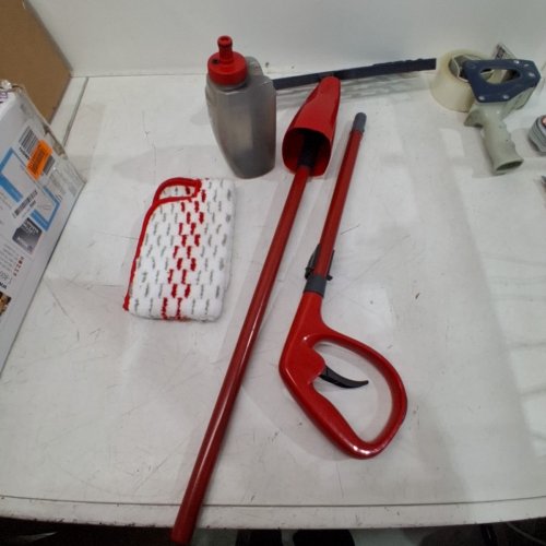 VILEDA PROMIX MAX MICROFIBRE SPRAY MOP- RED image 2