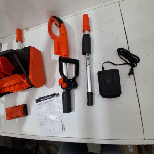 VOLTASK CORDLESS ELECTRIC SNOW SHOVEL with charger and battery - 13" - 24V - BLACK/ORANGE (MODEL: CSS001-130OR-CAVK) image 5
